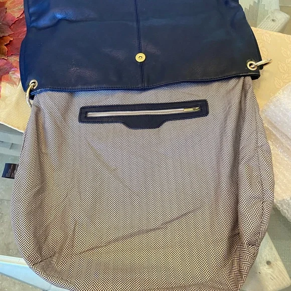 Navy Blue Bag Hobo Style - Picture 4 of 6